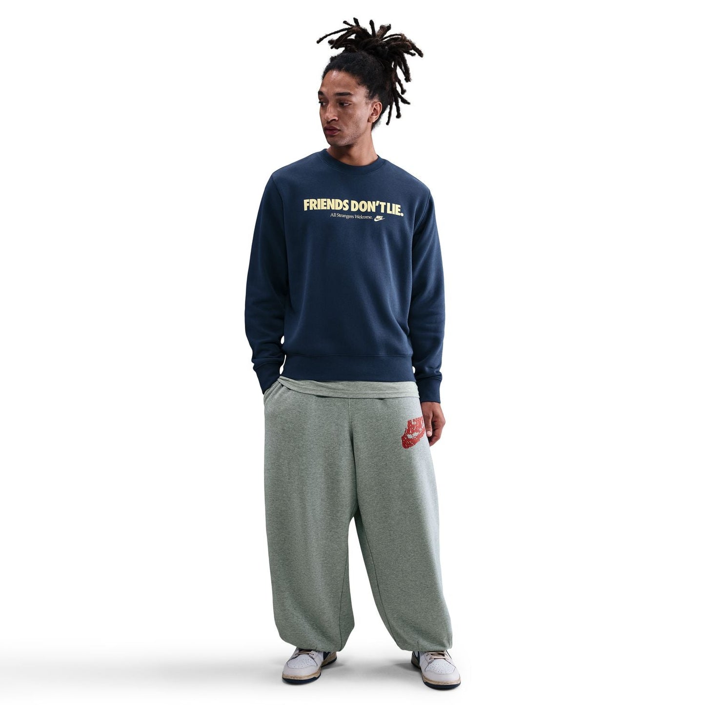 '+ Stranger Things Friends Don’t Lie Club Crew 'Navy'