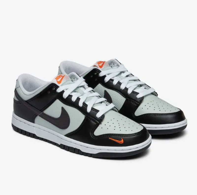 Nike SB Dunk Low Black Medium Ash-Light Silver