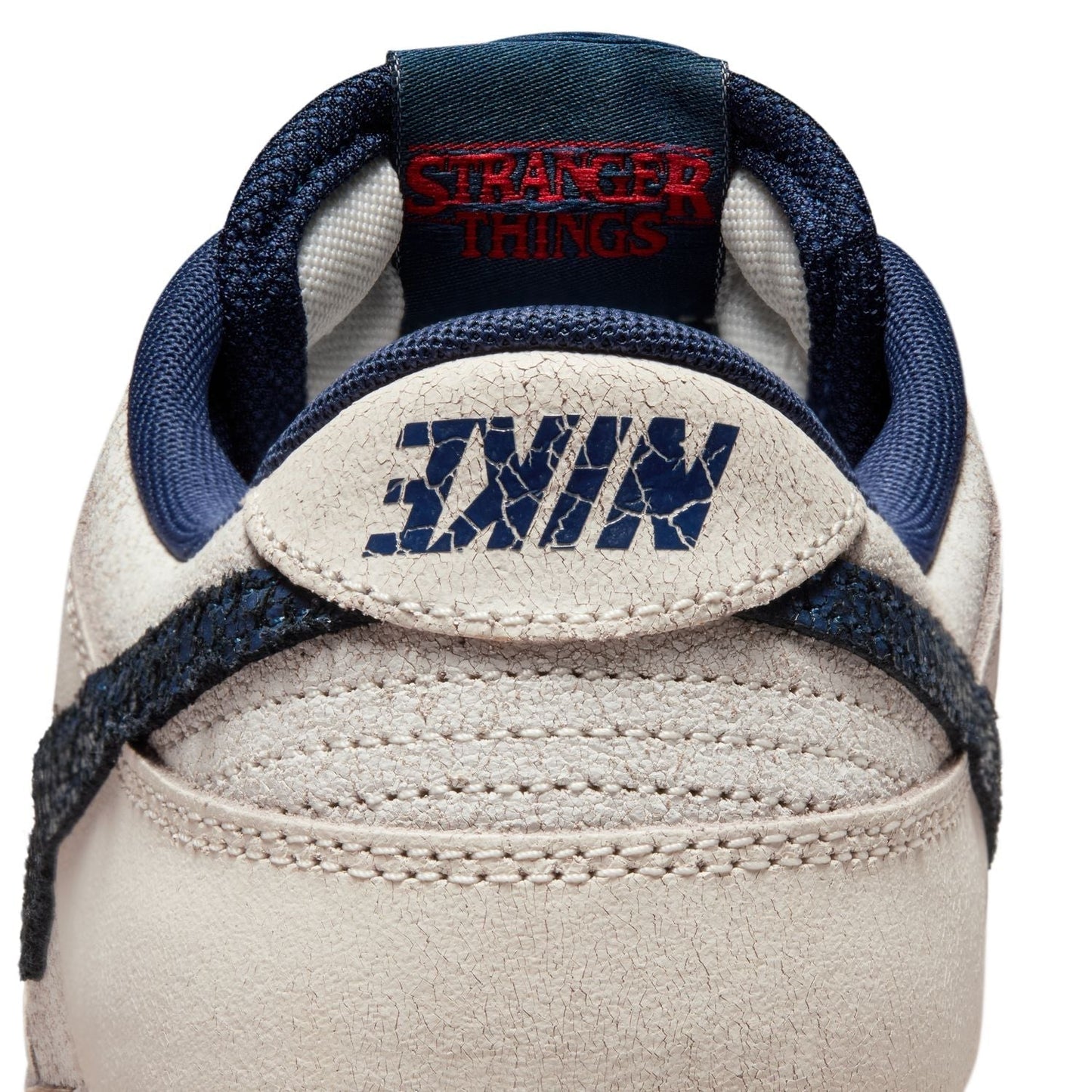 '+ Stranger Things Dunk Low SP 'Phantom Night Navy'
