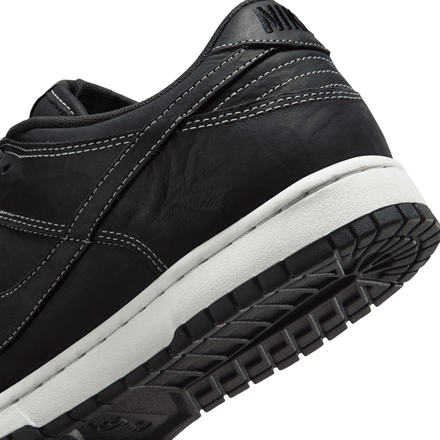 Dunk Low 'Off Noir Summit White'